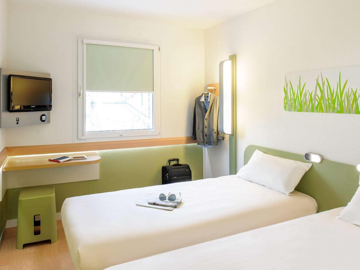 Ibis Budget คาร์ลสรูเฮอ ภายนอก รูปภาพ